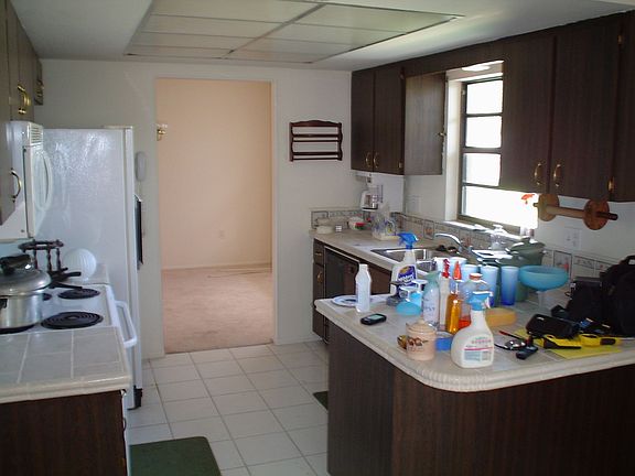 3rd image of 6757 Paul Revere Ct