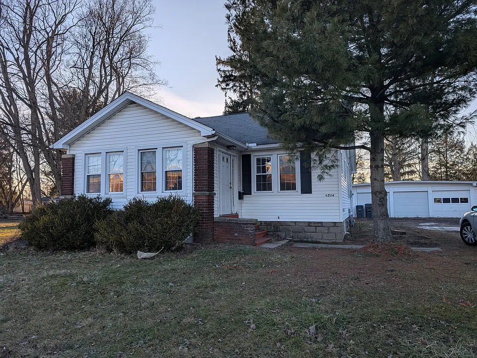 6504 Som Center Rd