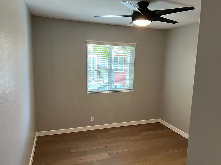 Corona Pointe Resort — Photo 124