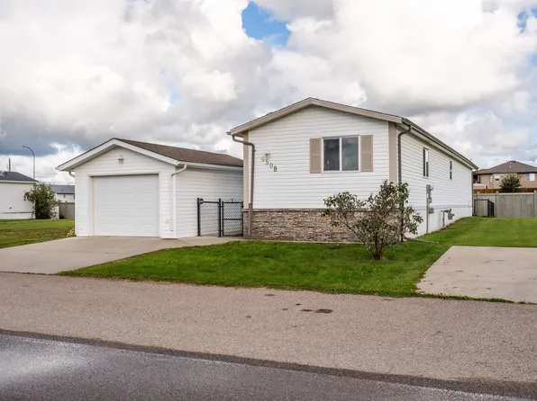 4508 Labrador Rd, Cold Lake, AB T9M 0C6