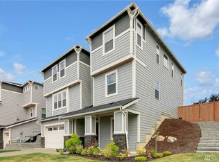 26014 16th Ct S, Des Moines, WA 98198