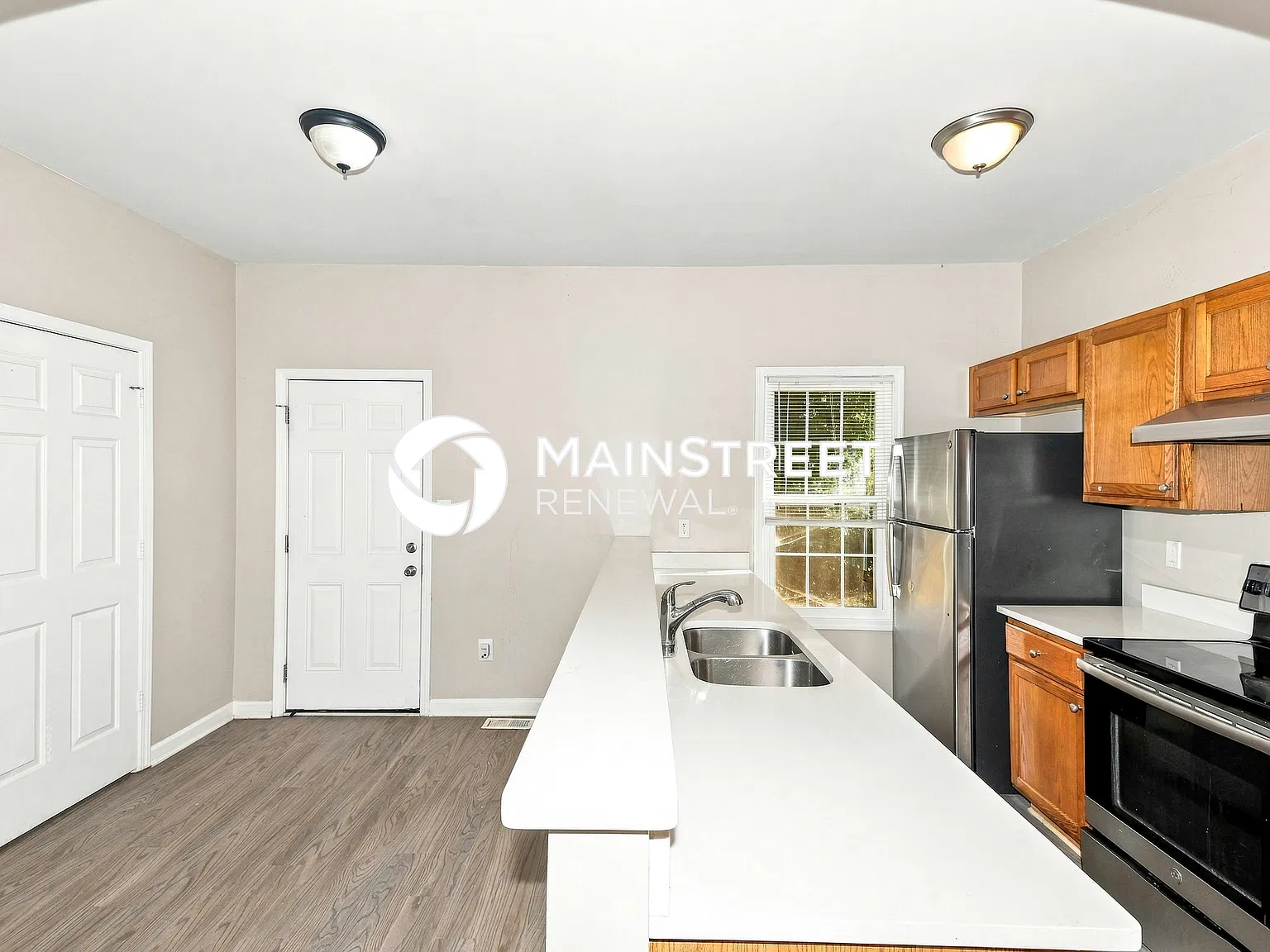 2412 Lakewood Ave SW — Photo 4