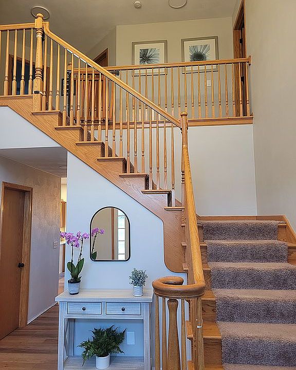 2nd image of 2975 Prairie Rd
