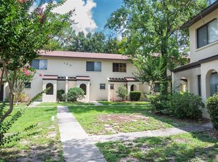 2735 SW 35th Pl APT 105, Gainesville, FL 32608