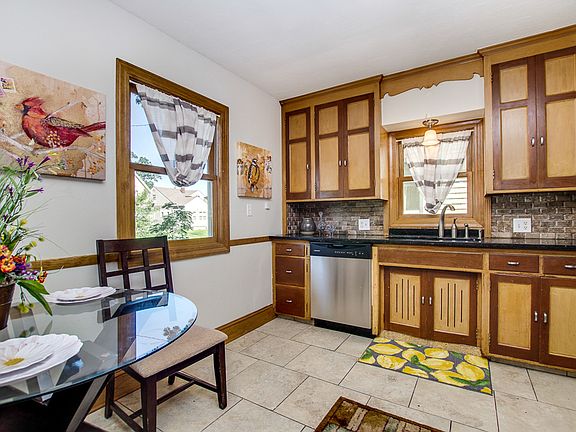 4th image of 3110 Logan Ave N