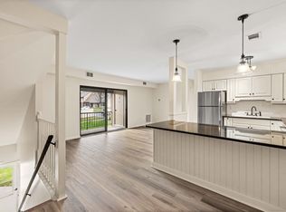 88 Ridgeview St UNIT 203, Danville, PA 17821