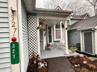 327 Inverness Dr, East Stroudsburg, PA 18302