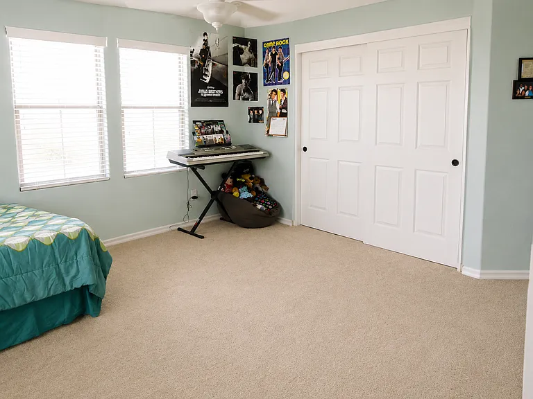 3279 E Anika Dr — Photo 28