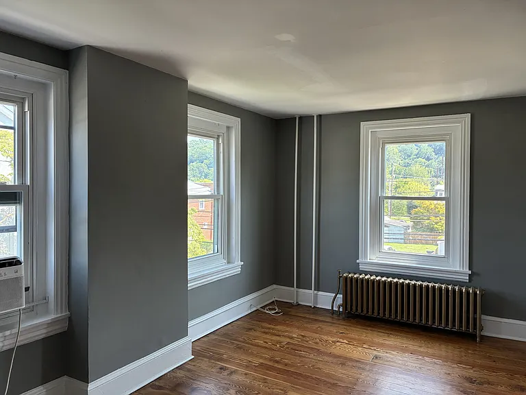 814 E Hector St #2 — Photo 13