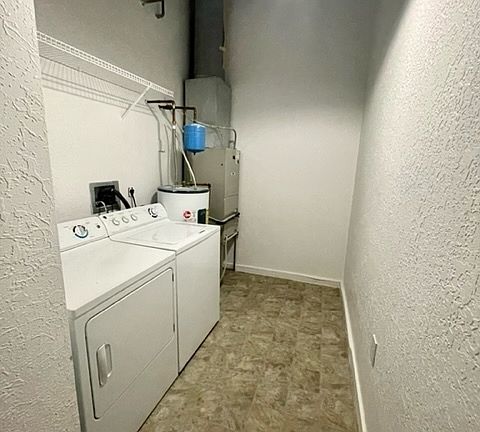 5th image of 934 Broadway St #108