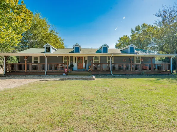 329 Vz County Road 3810, Wills Point, TX 75169