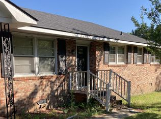 130 Hillcrest St, Manning, SC 29102