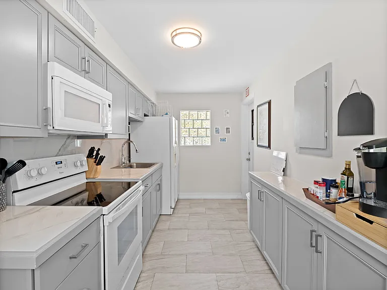 1630 S Atlantic Ave #3 — Photo 7
