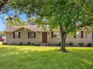 3005 Westwood Dr, Columbia, TN 38401
