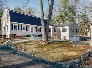 12 School St, Middleton, MA 01949