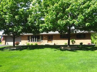 436 Cherrywood Ct, Valparaiso, IN 46385