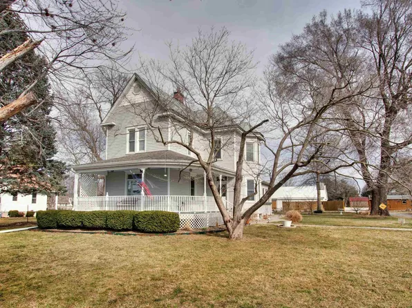 3728 N 12th St, Quincy, IL 62305