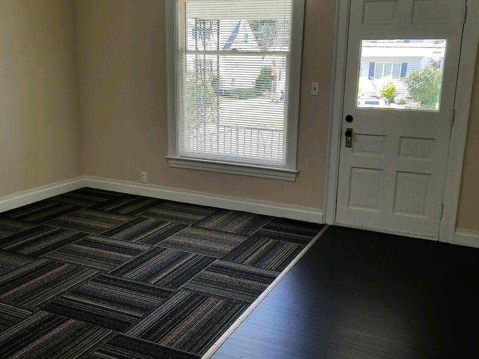 1st image of 133 Aldrich Pl Floor 1