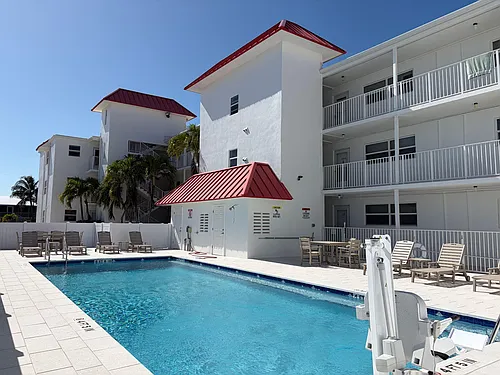 605 Sombrero Beach Rd #203 Photo 1