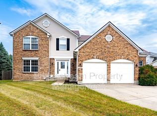 4448 Forest Ridge Blvd, Dayton, OH 45424