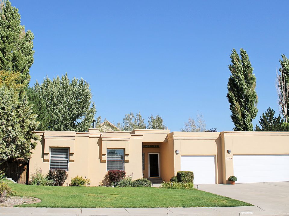 1st image of 4717 Sunrise Cir