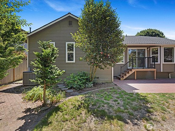 2nd image of 6211 145th Street SE