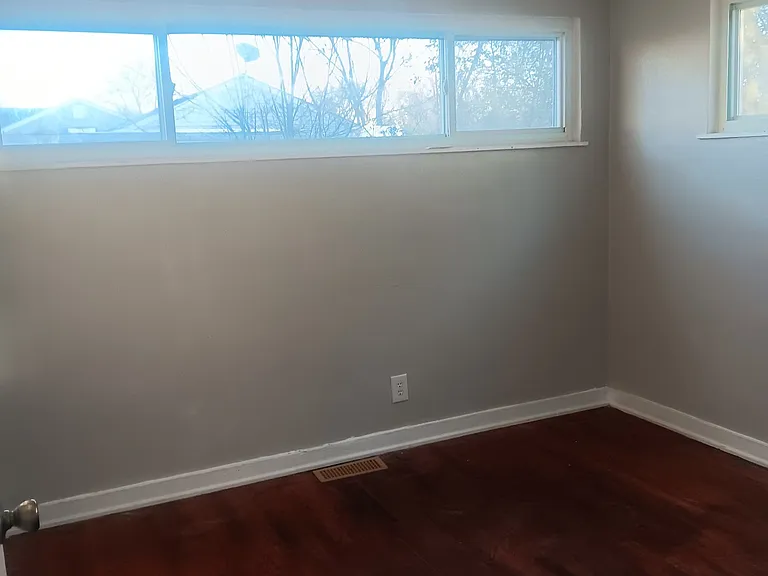 531 Fletcher St — Photo 14
