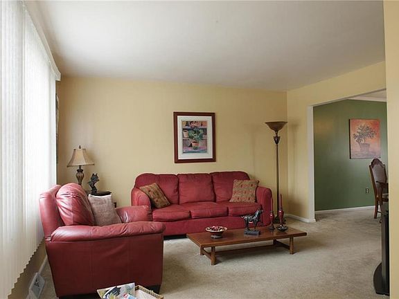 4th image of 1316 Jeffrey Ln