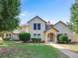 2004 Woodberry Dr, Fort Worth, TX 76112