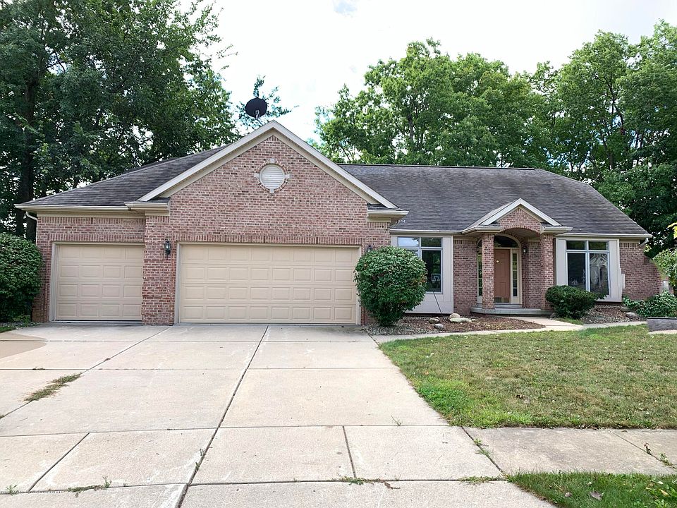 1st image of 460 S Cedar Run Ct