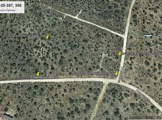 55591 N Bridge Canyon Pkwy, Seligman, AZ 86337