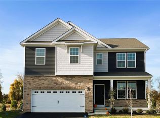 2220 Gregory Dr, Lower Macungie Township, PA