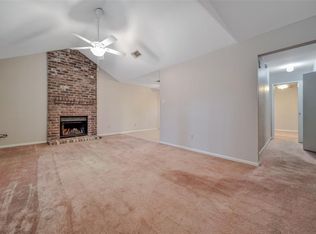 14020 Schroeder Rd APT 124, Houston, TX 77070