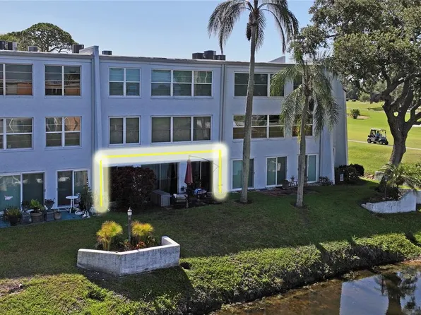 225 Country Club Dr APT C131, Largo, FL 33771