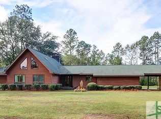 483 Shuman Dr, Pembroke, GA 31321