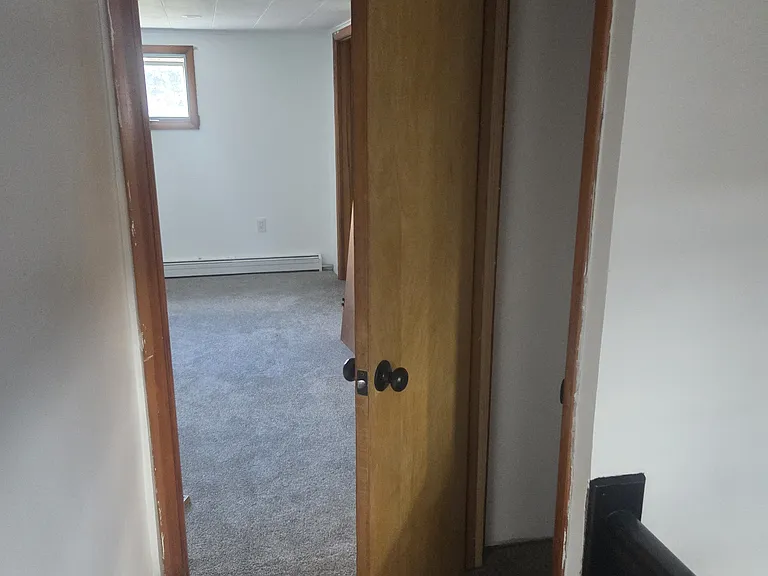 318 Chestnut St — Photo 14