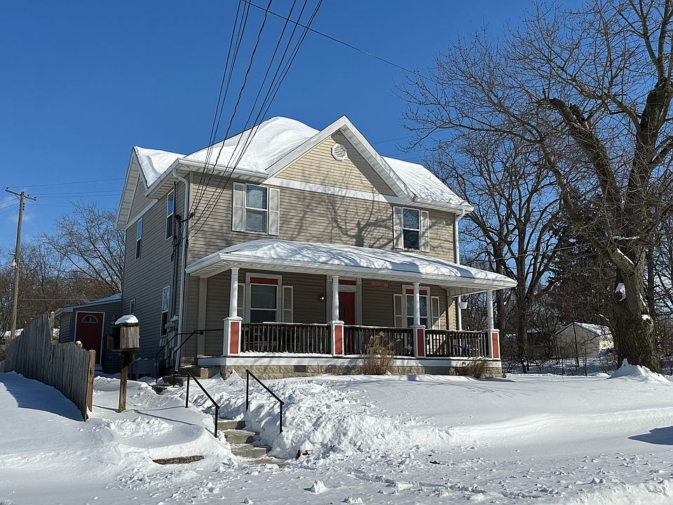 1st image of 1538 Grand Ave #B