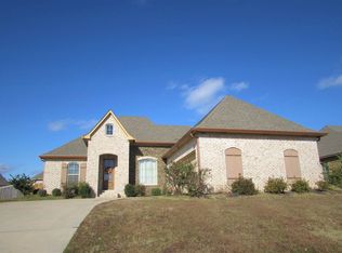 305 Winterfield Ct, Brandon, MS 39042