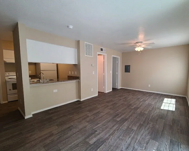 2712 Indian Creek Dr — Photo 25