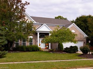 17824 Lyon Ln, Strongsville, OH