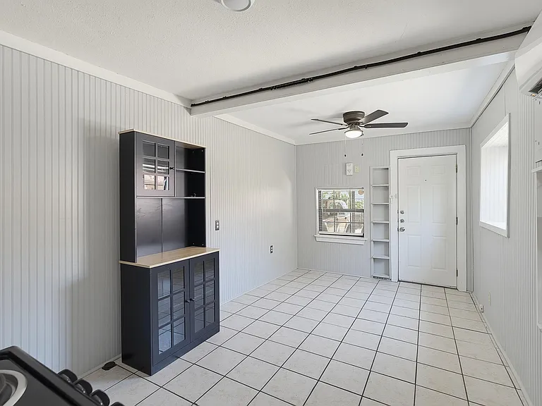 2023 S 5th St #F — Photo 11