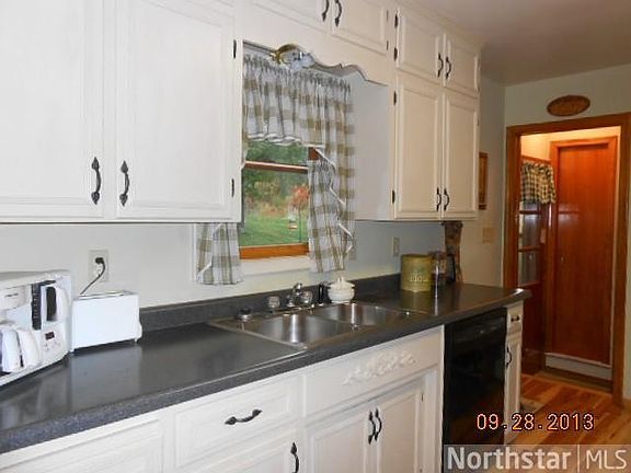 4th image of 22828 Norway Cir