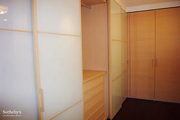 Rented by Sotheby's International Realty | media 16