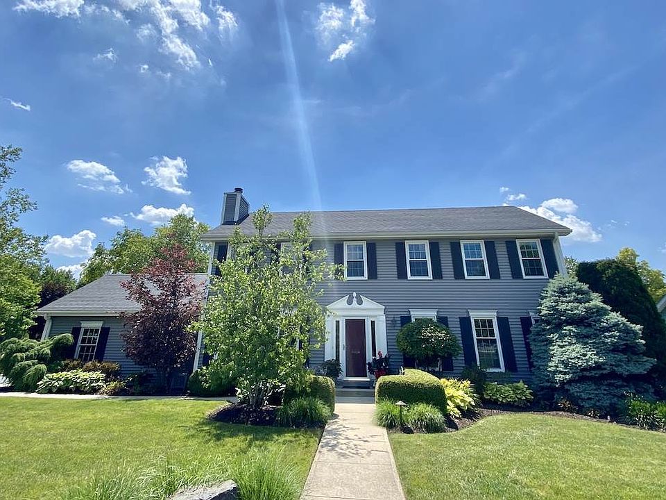 2nd image of 3710 Sherbrooke Rd