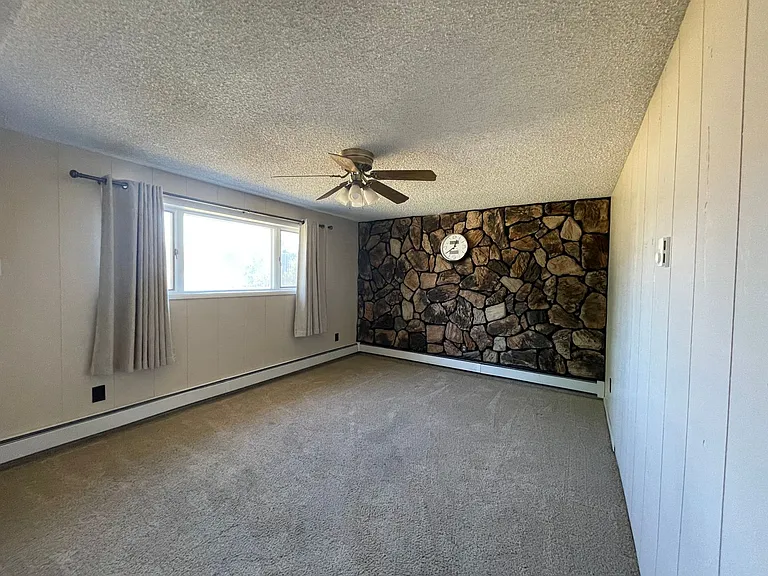 3321 Bevans St — Photo 5