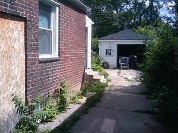 2nd image of 12042 Wade St