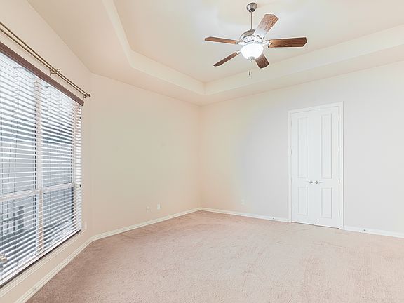 4th image of 3334 University Park Ln
