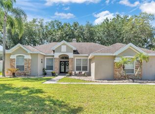 1456 Royal Forest Pl, Lakeland, FL 33811