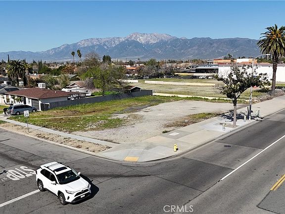 3rd image of 9098 Sierra Ave #1O