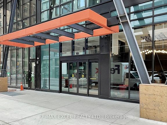 3rd image of 108 Peter St #1818